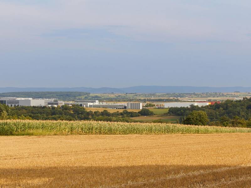 Blick auf das Gewerbegebiet Scharnhausen
