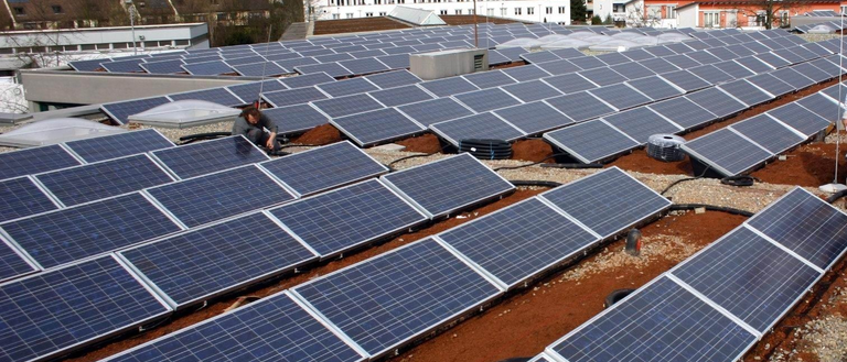 PV-Anlage auf städtischem Dach